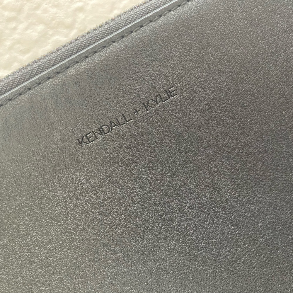 KENDALL+KYLIE Black Leather Chain Clutch - Picture 5 of 7